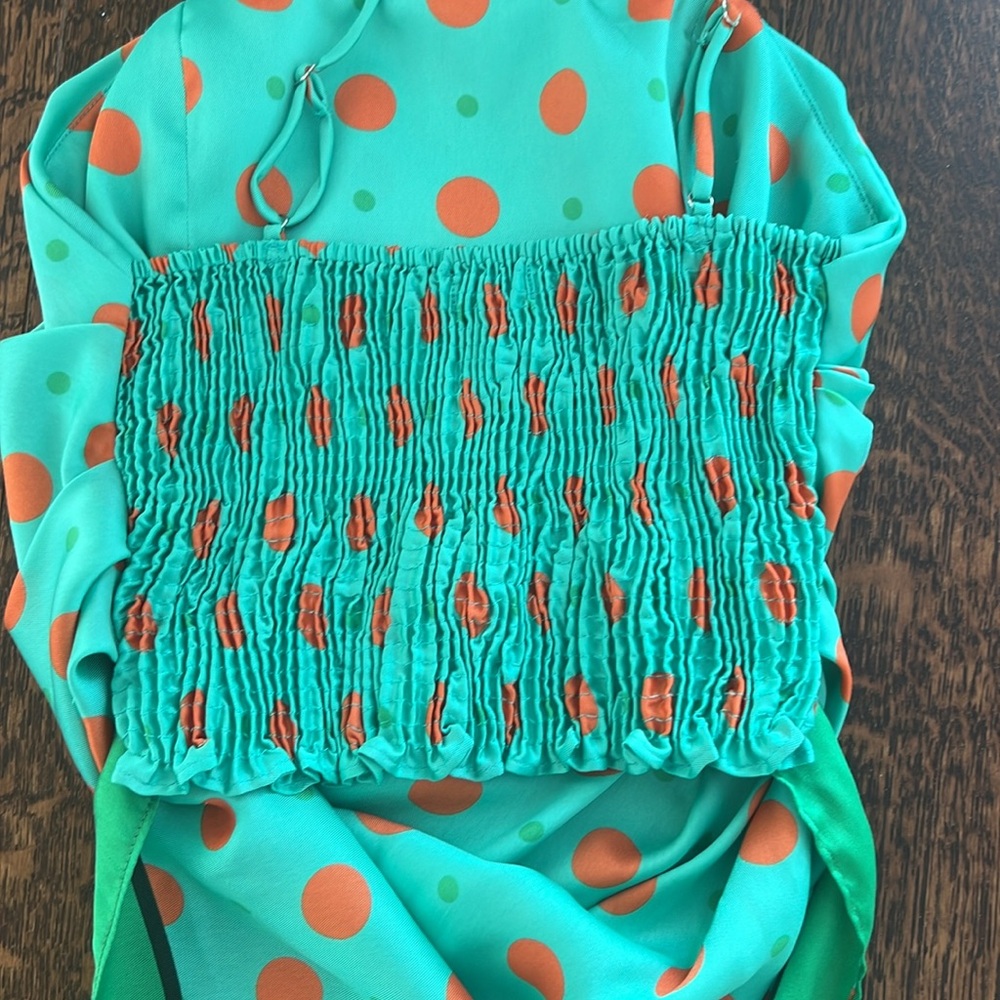Scarf tops - Picture 7 of 8